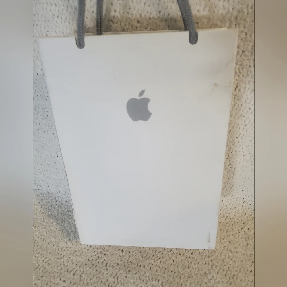 Apple iPhone 16 Box and Bag